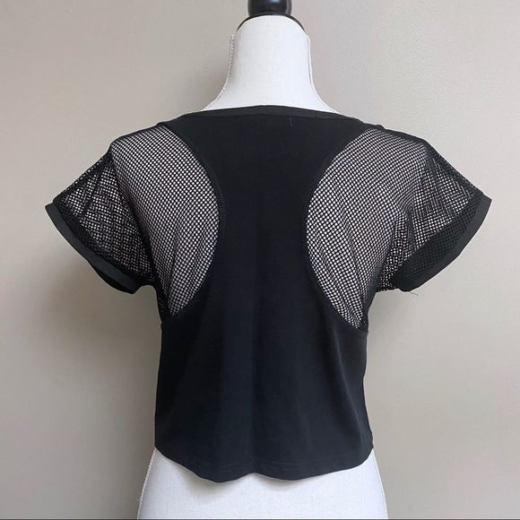 Hologram black cropped workout top - Picture 3 of 4